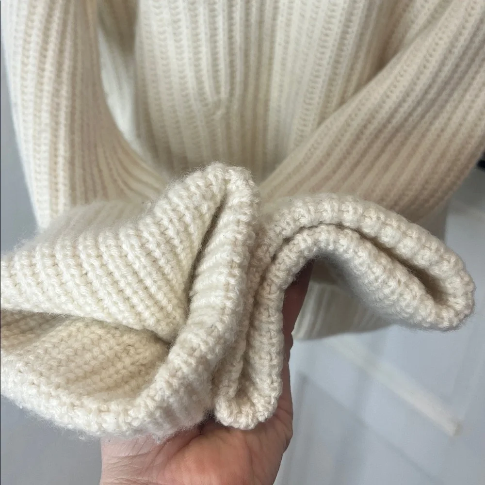 Aspen Collection 100% Cashmere Funnel Neck Sweater Size XS